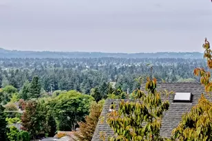 5022 SE 141st Pl SE, Portland, OR 97236 - Photo 3