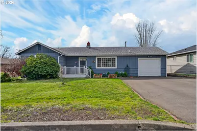 3058 NE Follett St, Roseburg, OR 97470 - Photo 3