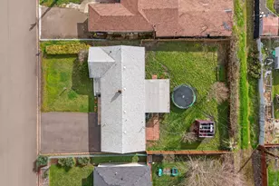 3058 NE Follett St, Roseburg, OR 97470 - Photo 31