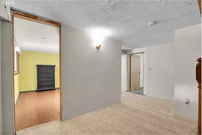 2918 SE 143rd Ave, Portland, OR 97236 - Photo 15