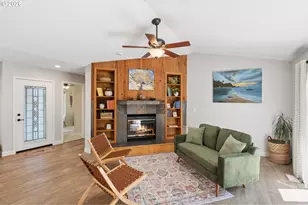 17295 Hanneman Ct, Gladstone, OR 97027 - Photo 7