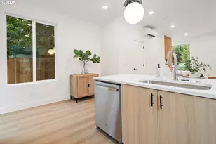 4029 SE Tibbetts St, Portland, OR 97202 - Photo 7