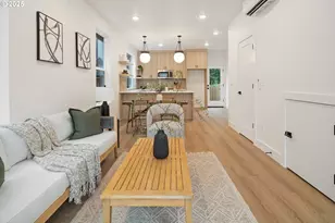 4029 SE Tibbetts St, Portland, OR 97202 - Photo 3