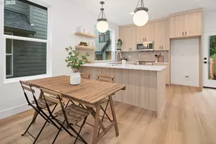 4029 SE Tibbetts St, Portland, OR 97202 - Photo 5