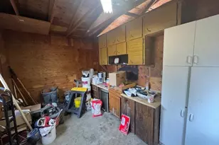 911 Division Ave, La Grande, OR 97850 - Photo 33