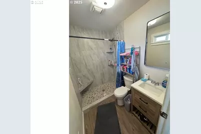 911 Division Ave, La Grande, OR 97850 - Photo 9
