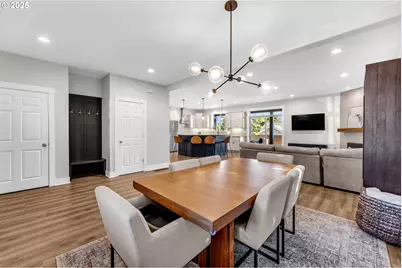 2217 NW 110th Cir, Vancouver, WA 98685 - Photo 3