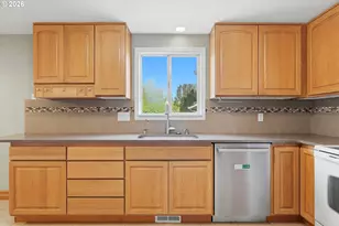 21251 SW Augusta St, Aloha, OR 97003 - Photo 15