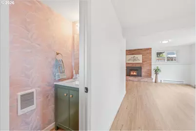 9005 N Central St, Portland, OR 97203 - Photo 33
