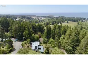 17812 Aqua Vista Ln, Brookings, OR 97415 - Photo 11