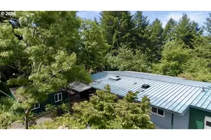 17812 Aqua Vista Ln, Brookings, OR 97415 - Photo 3