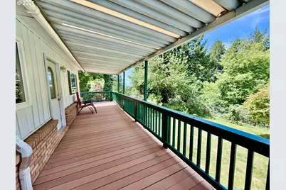 17812 Aqua Vista Ln, Brookings, OR 97415 - Photo 9