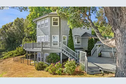 93646 Mallard Ln, North Bend, OR 97459 - Photo 5