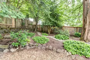 12826 NE 184th Ct, Bothell, WA 98011 - Photo 15