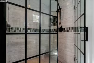 1755 E 43rd Ave, Eugene, OR 97405 - Photo 23