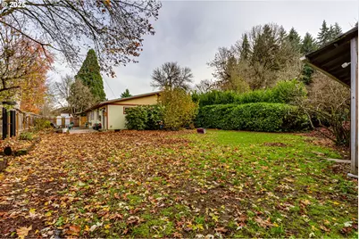 1410 Lake Dr, Eugene, OR 97404 - Photo 17