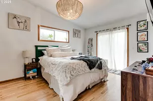 1410 Lake Dr, Eugene, OR 97404 - Photo 13