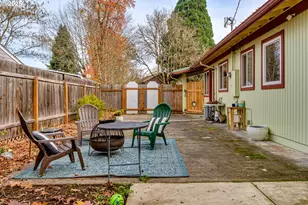 1410 Lake Dr, Eugene, OR 97404 - Photo 15