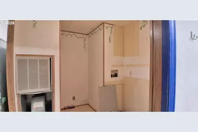 63319 Wildahl Rd, Coos Bay, OR 97420 - Photo 11