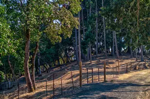 941 Colonial Rd, Roseburg, OR 97471 - Photo 45