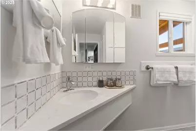 2924 NE 52nd Ave, Portland, OR 97213 - Photo 15