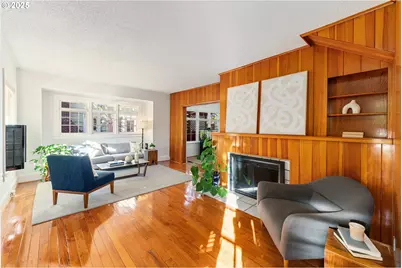 2924 NE 52nd Ave, Portland, OR 97213 - Photo 3