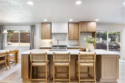 14050 SW Wilson Dr, Beaverton, OR 97008 - Photo 11