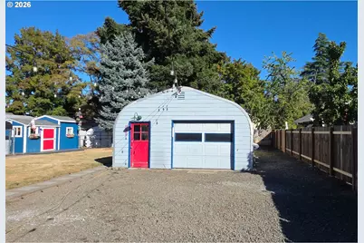 726 NE 3rd Ave, Hillsboro, OR 97124 - Photo 39