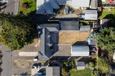 726 NE 3rd Ave, Hillsboro, OR 97124 - Photo 37