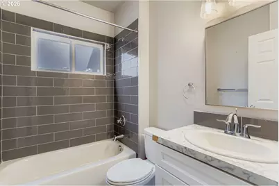 6416 SE 80th Pl, Portland, OR 97206 - Photo 11
