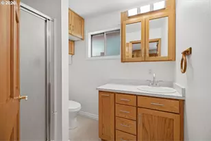 940 Oak Terrace, Sweet Home, OR 97386 - Photo 29