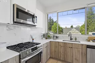 6610 N Greenwich Ave, Portland, OR 97217 - Photo 3