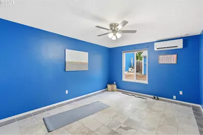 103 Kingsley Dr, Castle Rock, WA 98611 - Photo 11