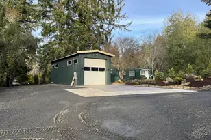85313 Glenada Rd, Florence, OR 97439 - Photo 7