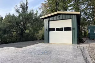 85313 Glenada Rd, Florence, OR 97439 - Photo 15
