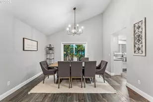 2512 NW Logan St, Camas, WA 98607 - Photo 5