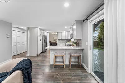 2512 NW Logan St, Camas, WA 98607 - Photo 17