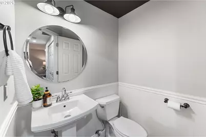 2512 NW Logan St, Camas, WA 98607 - Photo 25