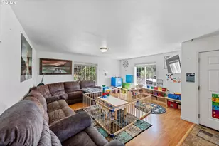 1123 S Morrison St, Coos Bay, OR 97420 - Photo 25