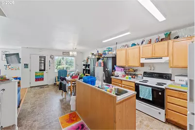 1123 S Morrison St, Coos Bay, OR 97420 - Photo 29