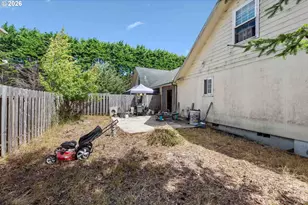 1123 S Morrison St, Coos Bay, OR 97420 - Photo 23