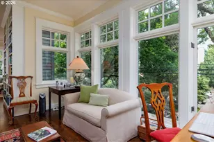 2172 SW Park Pl, Portland, OR 97205 - Photo 23