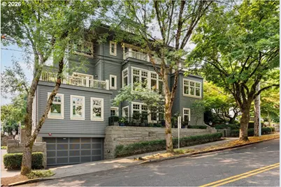 2172 SW Park Pl #C, Portland, OR 97205 - Photo 3