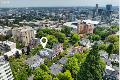 2172 SW Park Pl #C, Portland, OR 97205 - Photo 43
