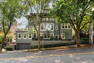 2172 SW Park Pl, Portland, OR 97205 - Photo 1