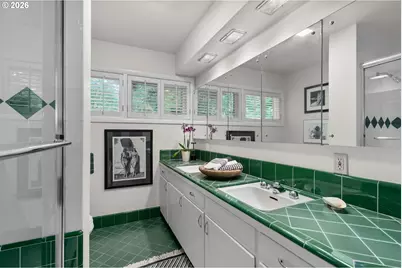 14635 Uplands Dr, Lake Oswego, OR 97034 - Photo 17