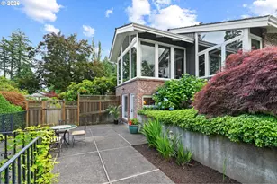 14635 Uplands Dr, Lake Oswego, OR 97034 - Photo 35