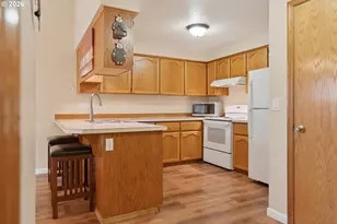 1516 SW Harbor Dr, McMinnville, OR 97128 - Photo 7