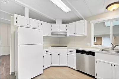 14204 NE 10th Ave #9, Vancouver, WA 98685 - Photo 11