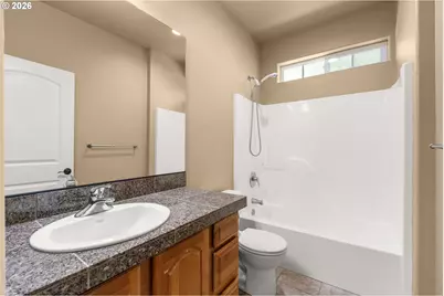 225 Pebble Beach Dr, Creswell, OR 97426 - Photo 25
